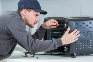 microwave repair image